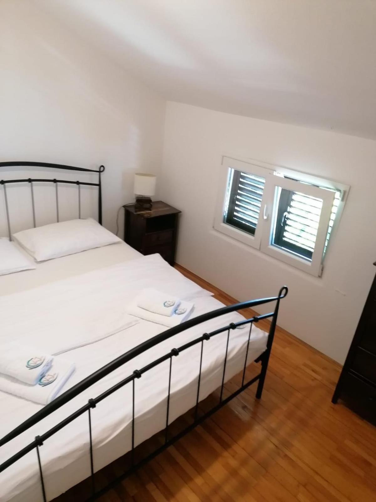 Apartments Villa Julia Trogir Extérieur photo