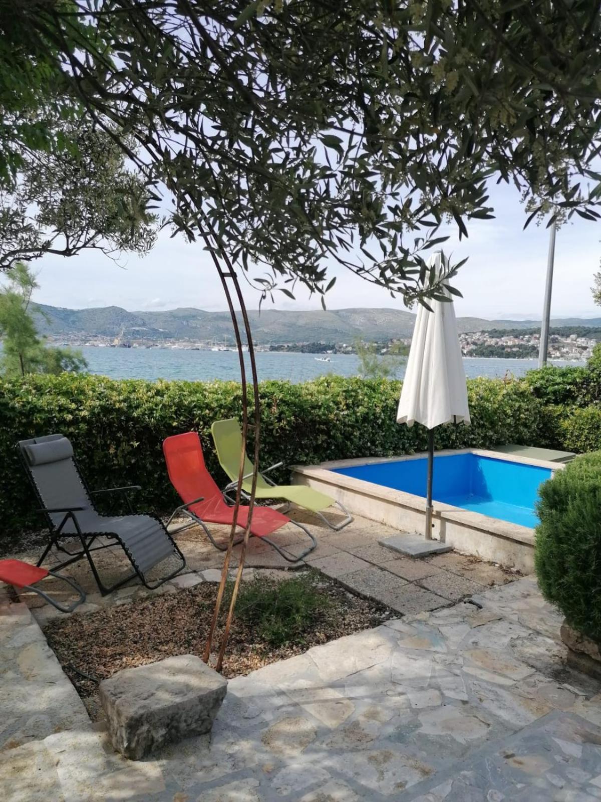 Apartments Villa Julia Trogir Extérieur photo